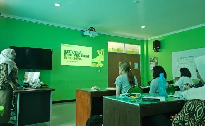 LAPORAN PELAKSANAAN KEGIATAN KULIAH TAMU INTERNASIONAL4