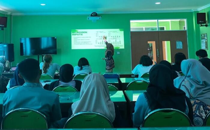 LAPORAN PELAKSANAAN KEGIATAN KULIAH TAMU INTERNASIONAL5